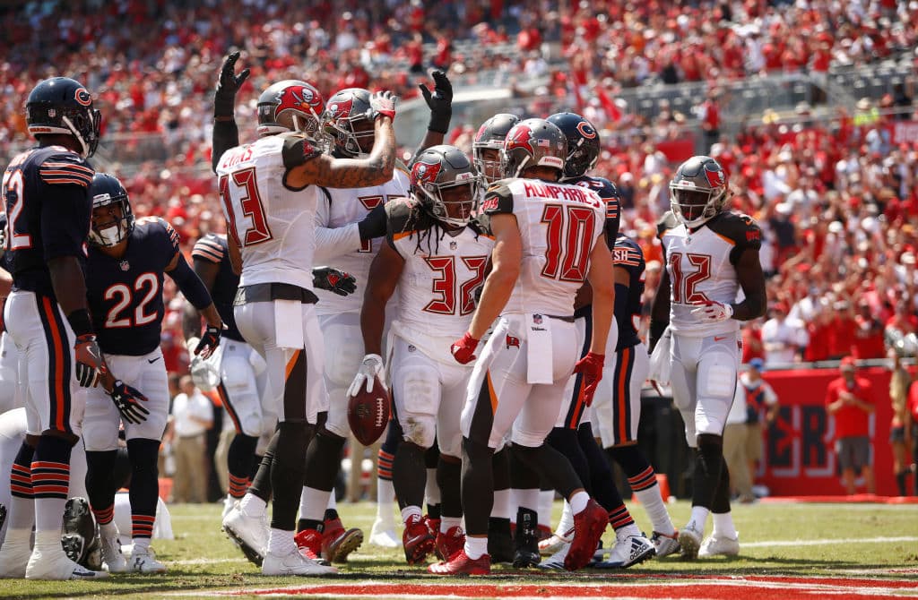 La defensa de los Buccaneers brilla en la victoria 29-7 sobre los Bears