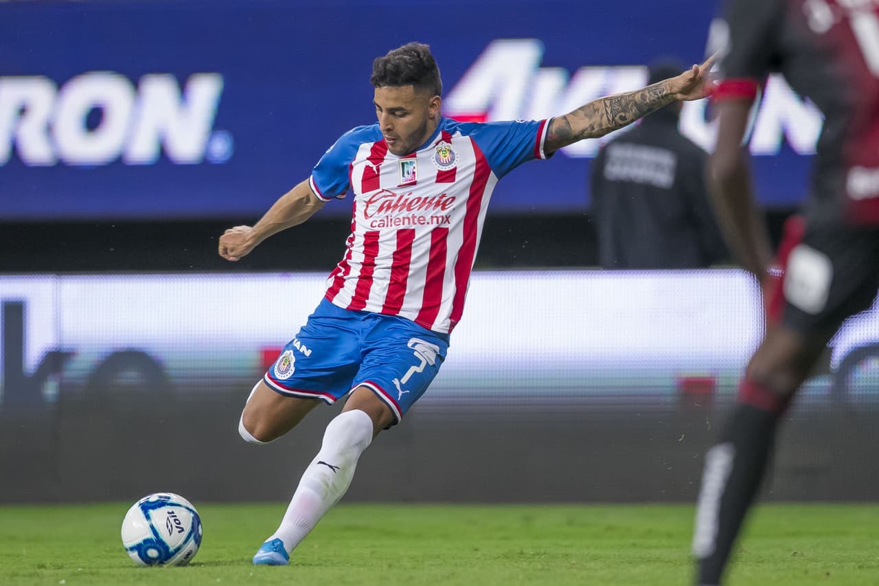 <b>Alexis Vega, 2 goles</b>. Anotó en la derrota ante el León y marcó un golazo para el triunfo de Chivas en el Clásico Tapatío.