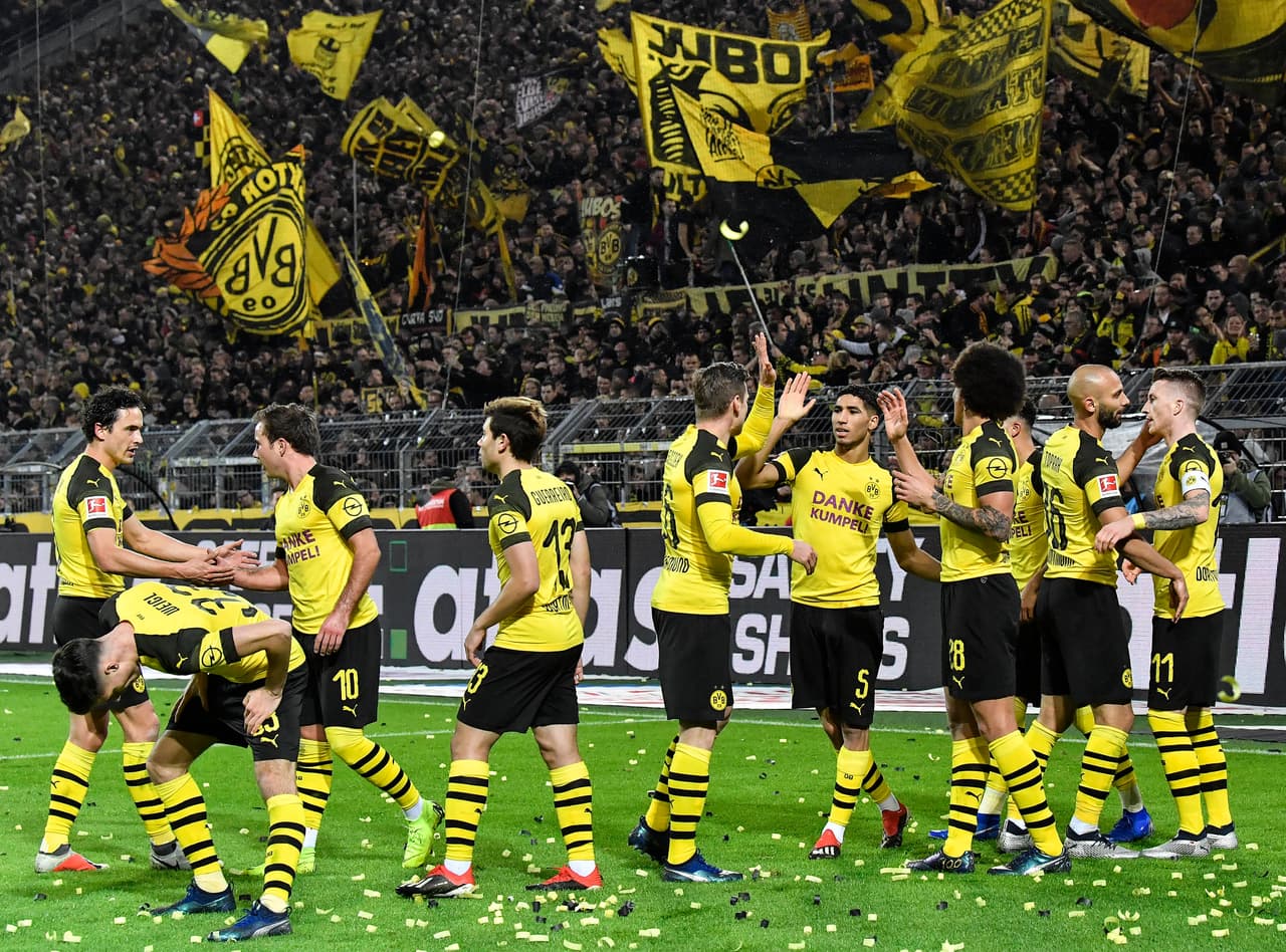 Con un gol en la segunda mitad de su capitán, el Borussia Dortmund vence 2-1 al Borussia Mónchengladbach en partido de los dos mejores de la Bundesliga que afianza al líder en amarillo y negro.