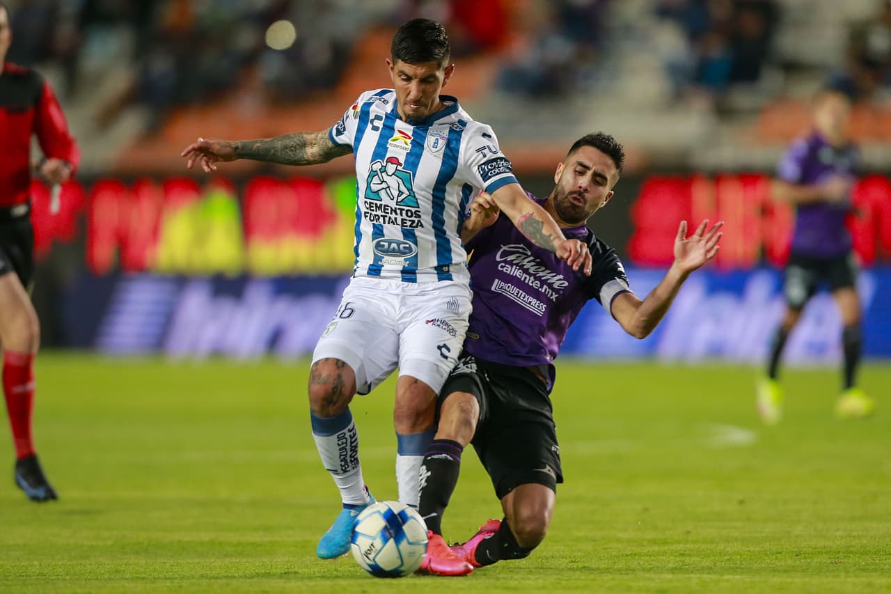 La delantera de Pachuca sale con la pólvora encendida golean 3-1 a Mazatlán y toman el liderato momentáneo del torneo.