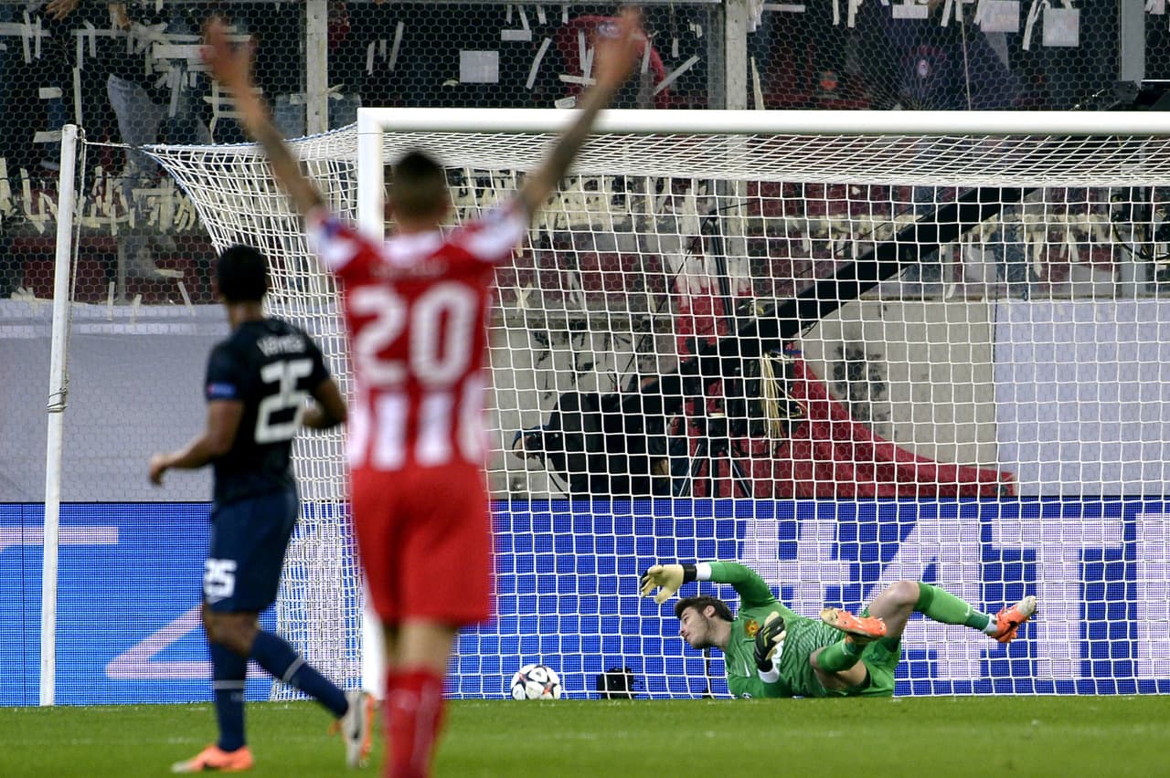 Sin embargo, los griegos sorprendieron y se llevaron un triunfo por 2-0.