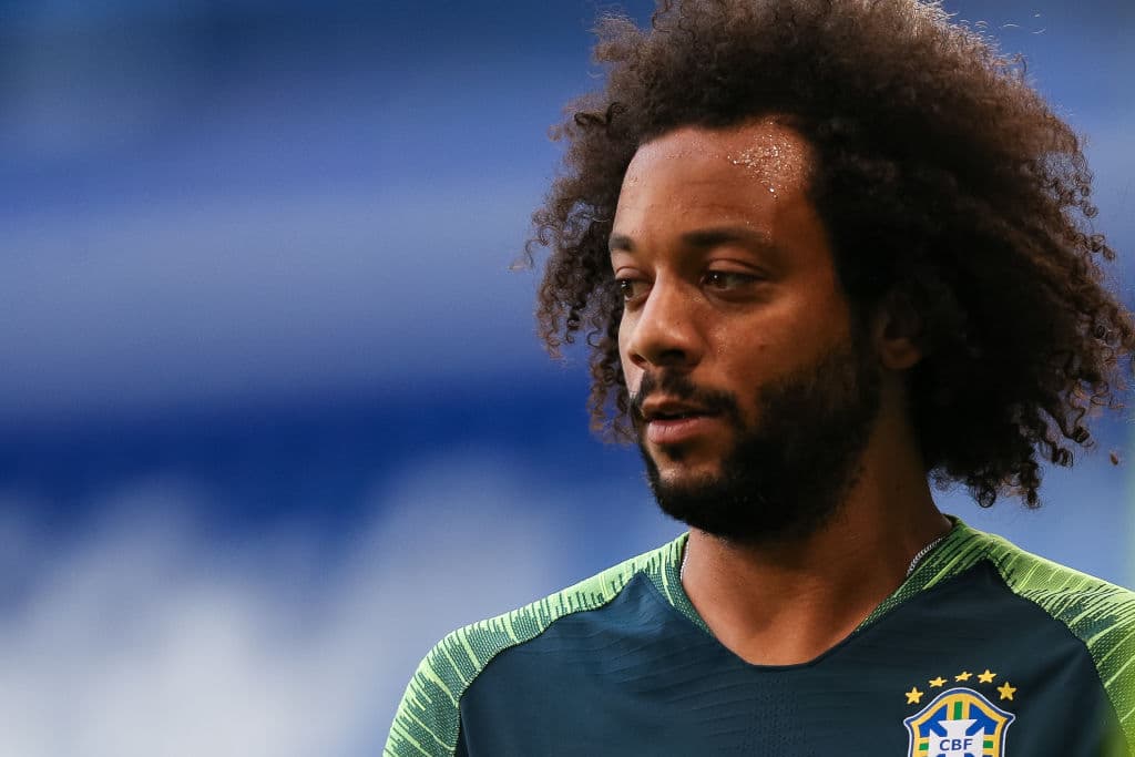 Una de las grandes ausencias para la 'Canarinha' será Marcelo, el estelar defensa lateral del Real Madrid, quien salió lastimado en el partido ante Serbia y estará como suplente.