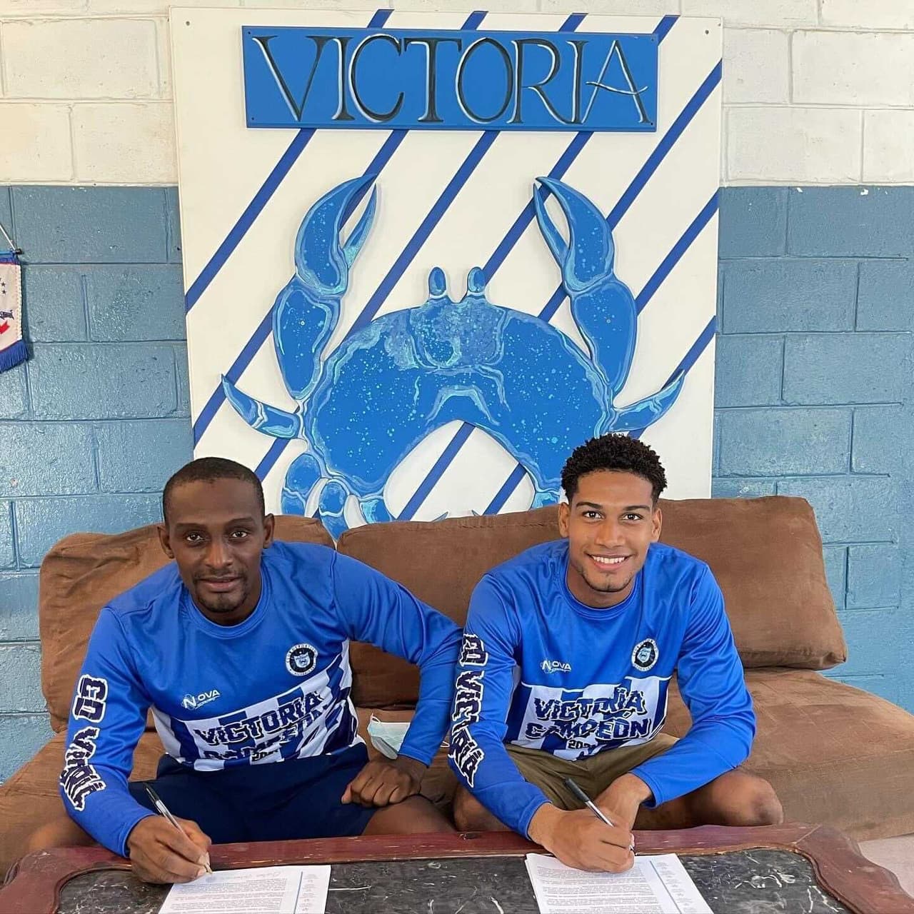 ¡Histórico! Padre e hijo jugarán juntos en primera de Honduras