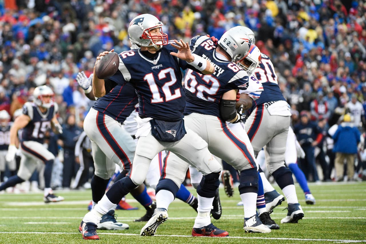 <b>#5: Tom Brady </b>
<br>59,347 yards (2000-2016*) hasta la Semana 9