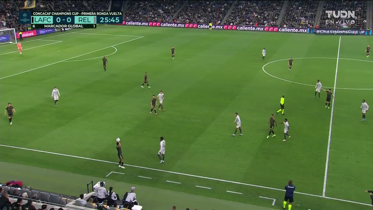 ¡TIRO ATAJADO! disparo por Tyler Boyd.