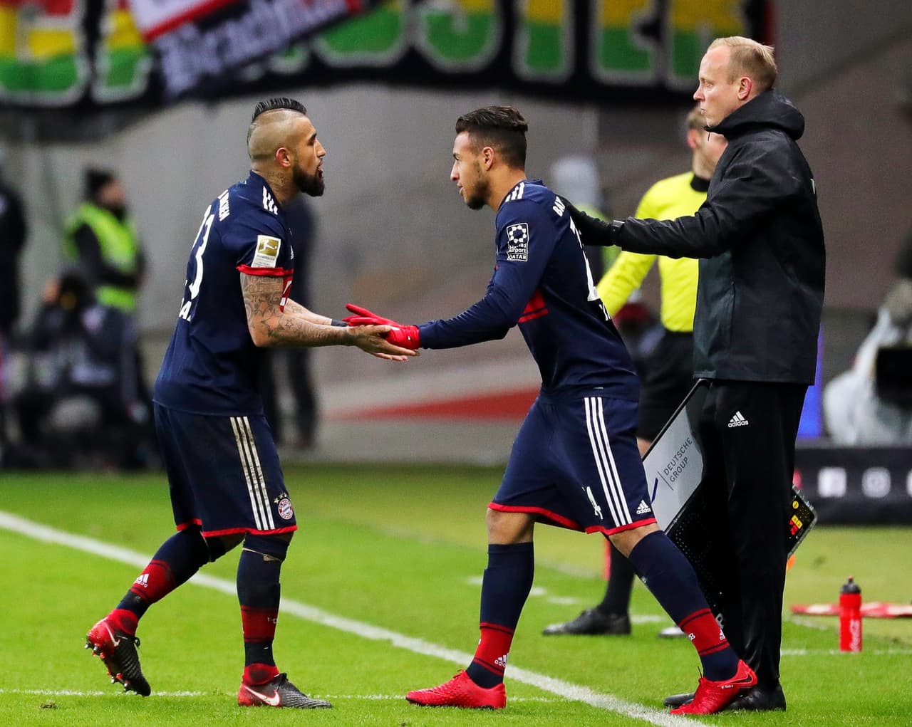 Al minuto 55, Heynckes decidió darle descanso a Vidal. Ya tenía amarilla y peligraba su permanencia en el juego.