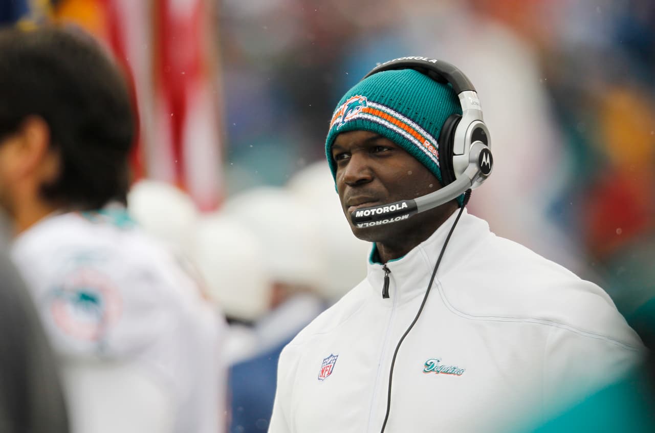 6.- Todd Bowles (Dolphins 2011).- El actual entrenador en jefe de los Jets fue el interino que acabó la temporada 2011 de los Dolphins y lo hizo decorosamente con marca de 2-1 (AP-NFL).