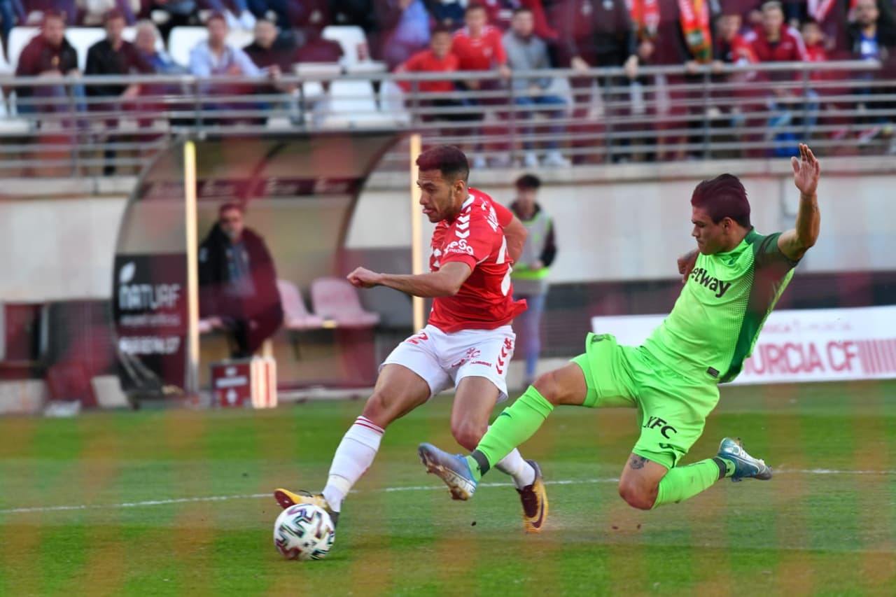 Guido Carrillo (36’, 76’) y Martin Braithwaite (62’, 69’) anotaron los goles del encuentro.
