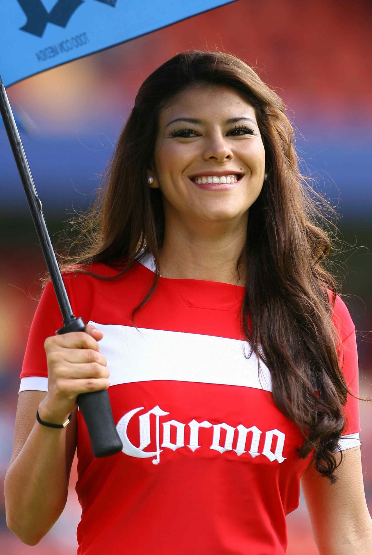 Bellas porristas en la vuelta de las semis