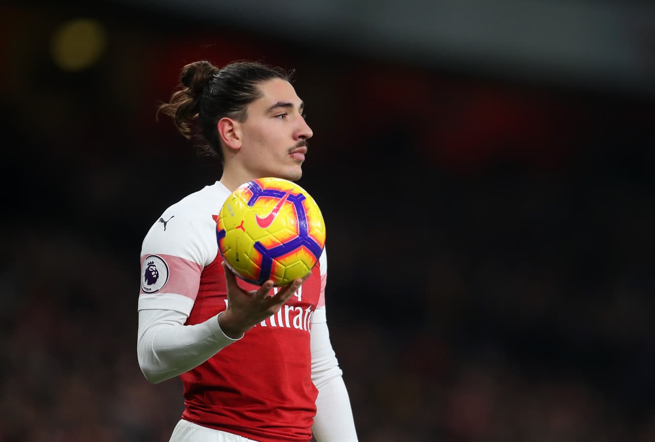 El lateral Héctor Bellerín podría dejar el Arsenal debido un fuerte interés del Atlético de Madrid por llevarlo de nuevo a España.
