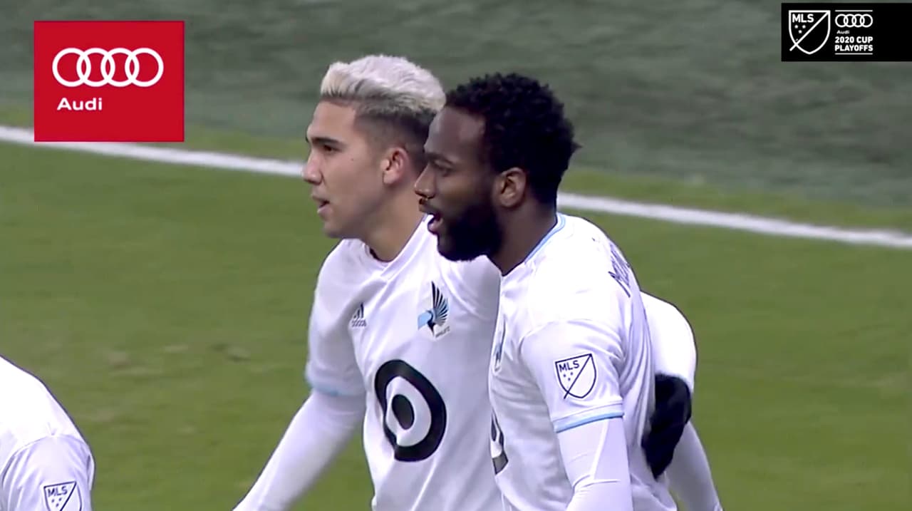 ¡Dosis matona! ‘Bebelo’ Reynoso y Kevin Molino fabrican una joya de gol