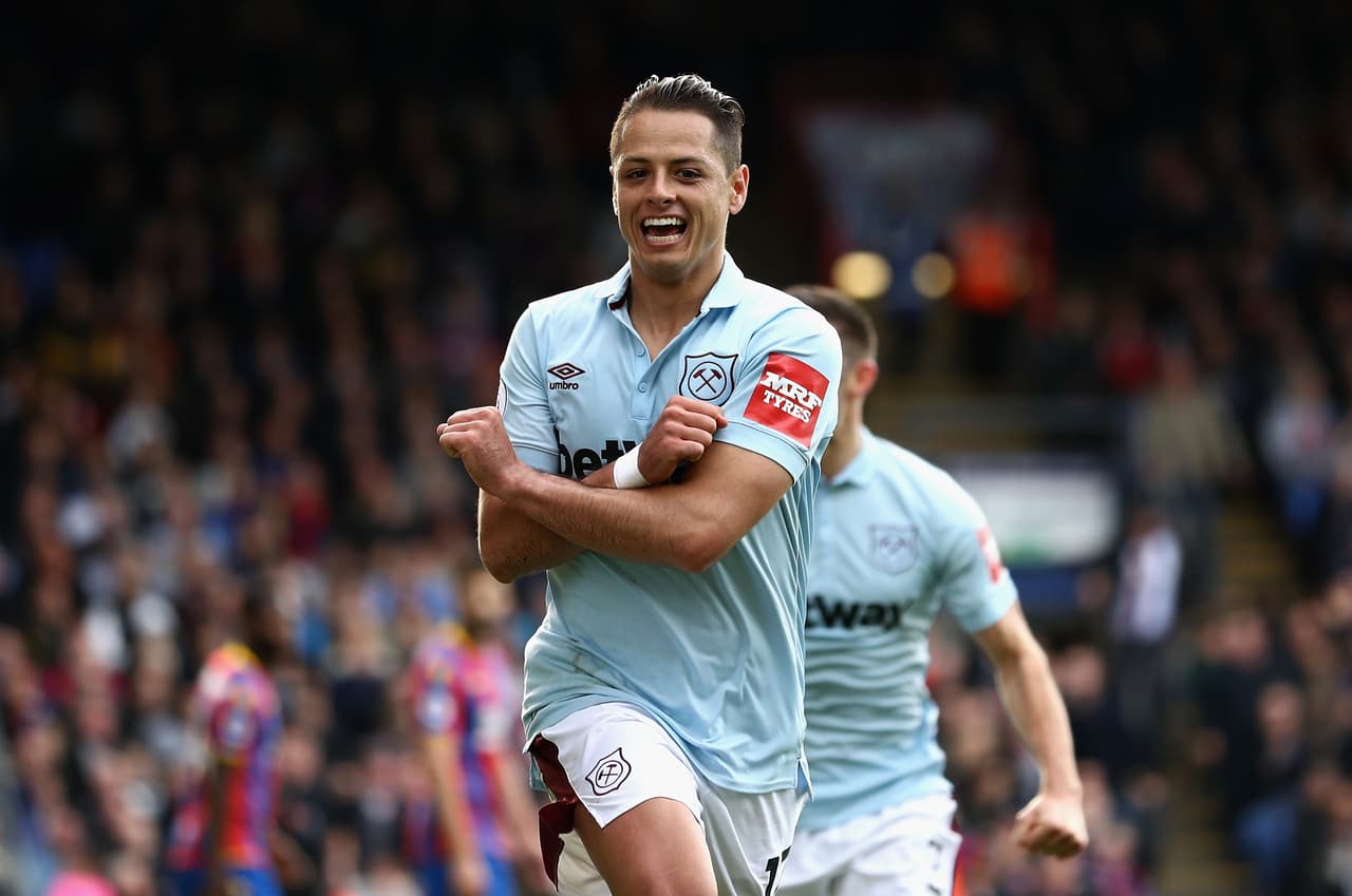 Los goles para el West Ham United fueron de Javier 'Chicharito' Hernández y Andre Ayew, mientras que para el local los hizo Luka Milivojević y Wilfried Zaha.