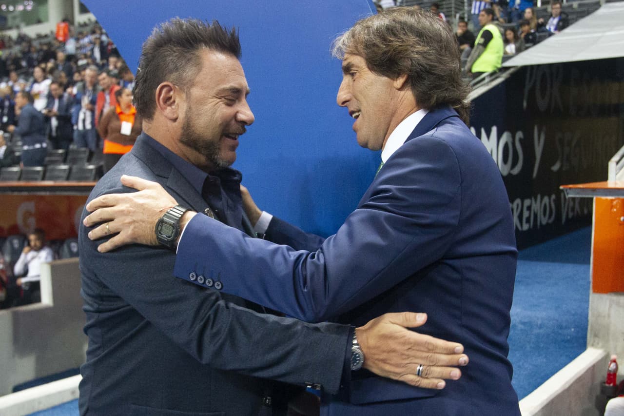 Con goles de Dorlan Pavón (2 y 85), Nicolás Sánchez (8), autogol de Gerardo Arteaga (54) y gol de penal de Vincent Janssen (70), Monterrey golea y pone un pie en las semifinales del Apertura 2019.