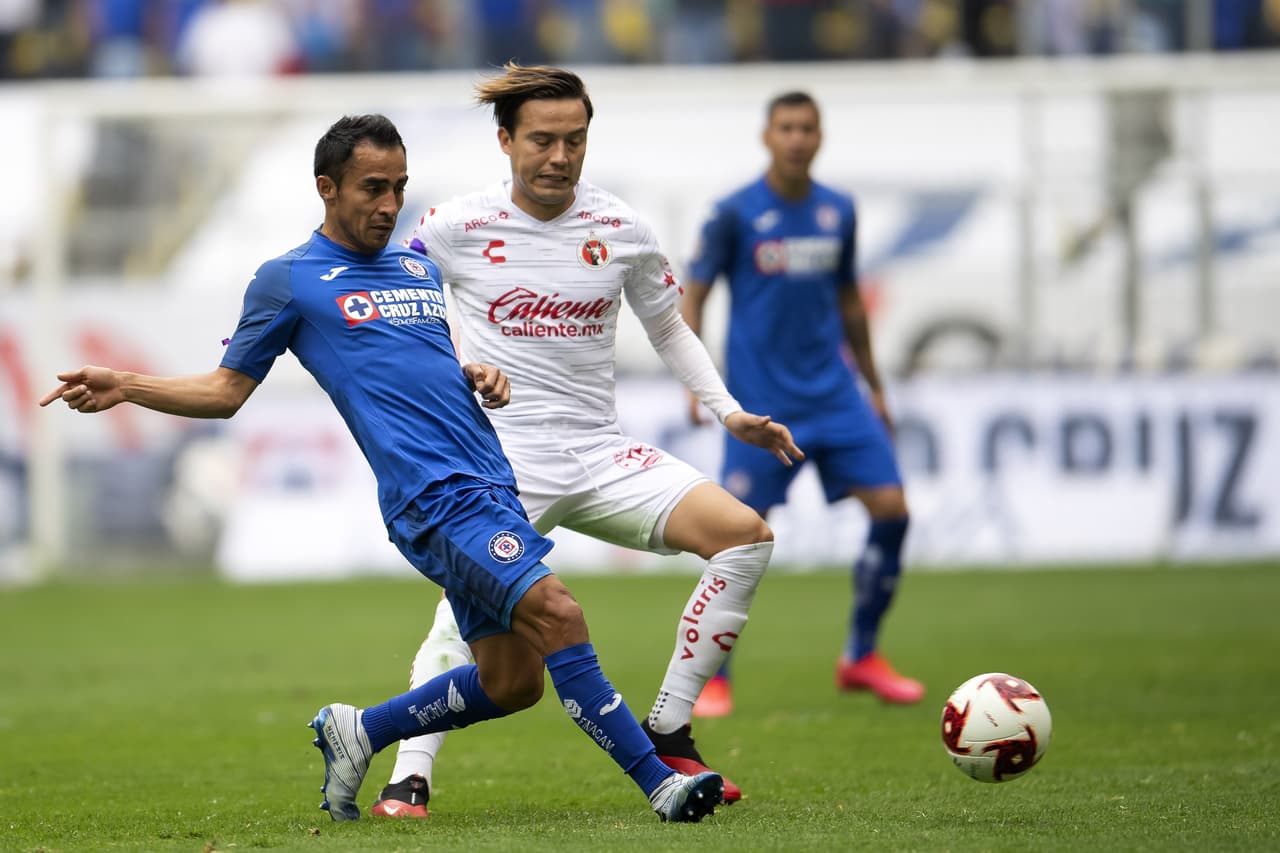 El 'Cubo' Torres siguió insistiendo pero sin lograr marcar.
