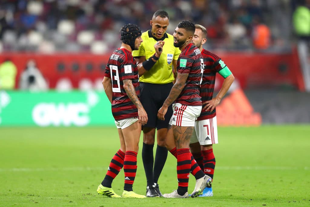 Con goles de Giorgian De Arrascaeta, Bruno Henrique y autogol de Ali Al-Boleahi, Flamengo remonta y consigue el pase a la Final del Mundial de Clubes.