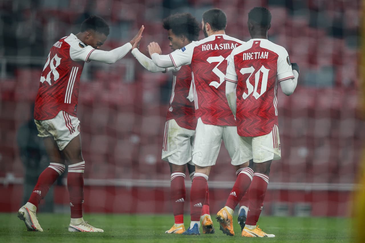 El cuadro inglés consiguió su tercera victoria en la justa continental; lidera el Grupo B con nueve unidades. | Martin Skjelbreid Ellingsen (22’) abrió el marcador para los visitantes. Dos autogoles bastaron para que se abriera la meta del cuadro noruego; Pépé (69’) y Willock (88’) completaron el abultado marcador.