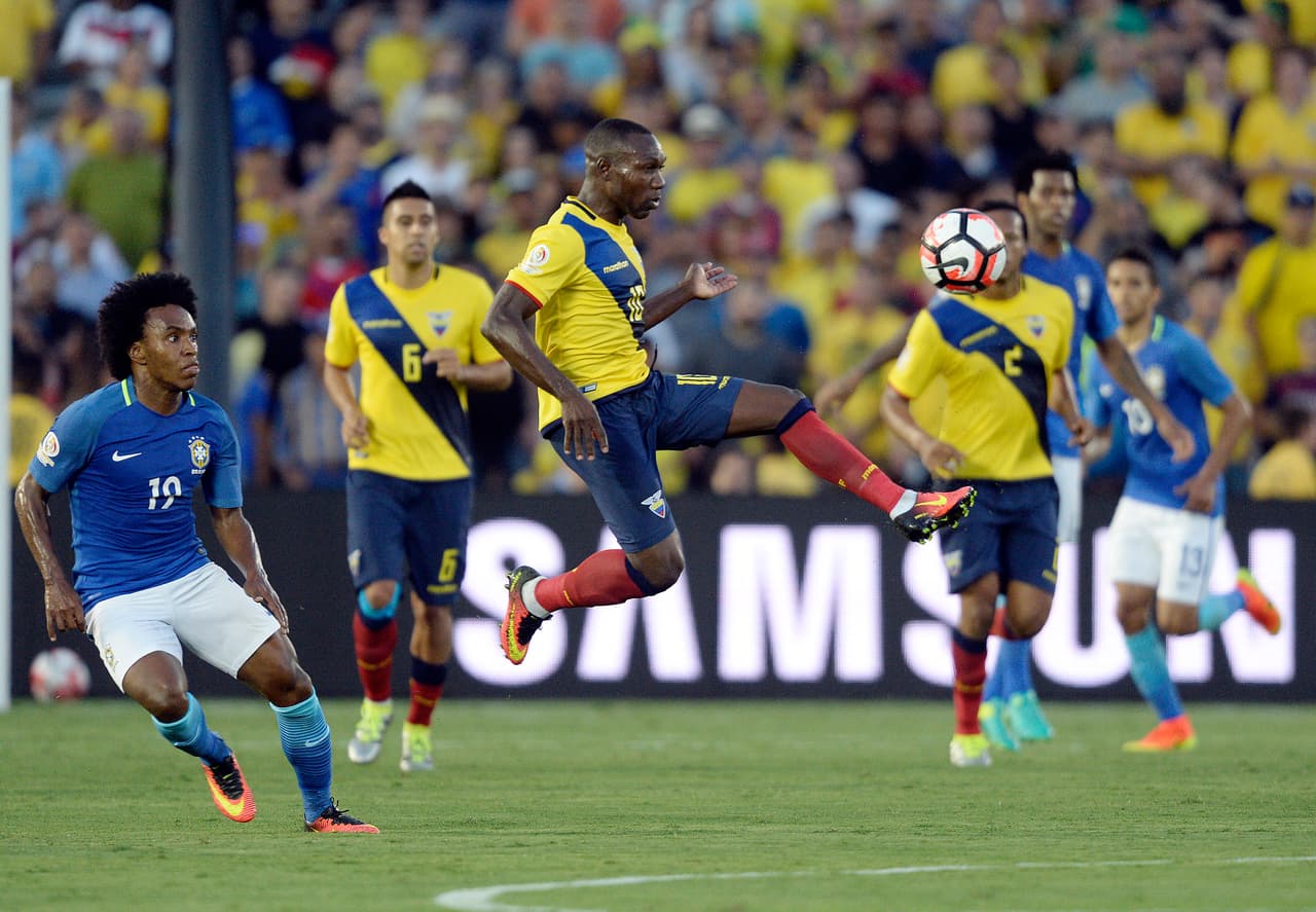 Walter Ayoví, Ecuador. Calificación Promedio: 68.