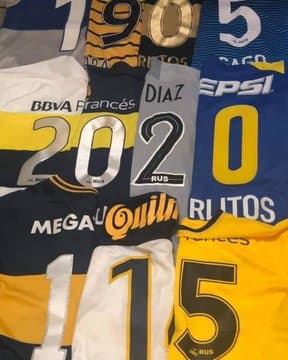 Aficionados y clubes alrededor del mundo celebraron el aniversario del Boca Juniors en su cuarentena.