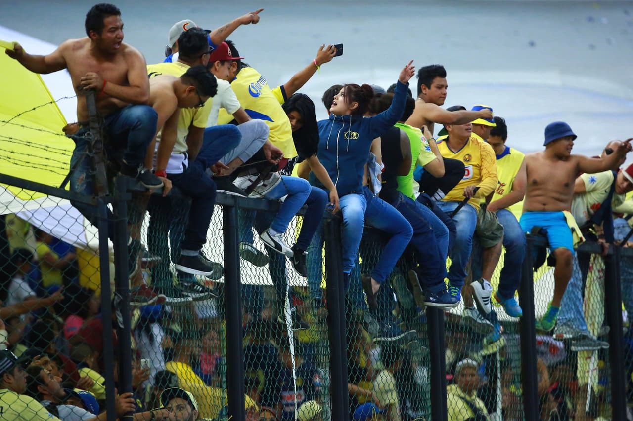 Los hinchas vivieron hasta el minuto final la alegría con una victoria que en el trámite parecía impensada, pero que con la jerarquía de América se logró y ahora deja a las Águilas enun puesto fijo entre los ocho mejores.
