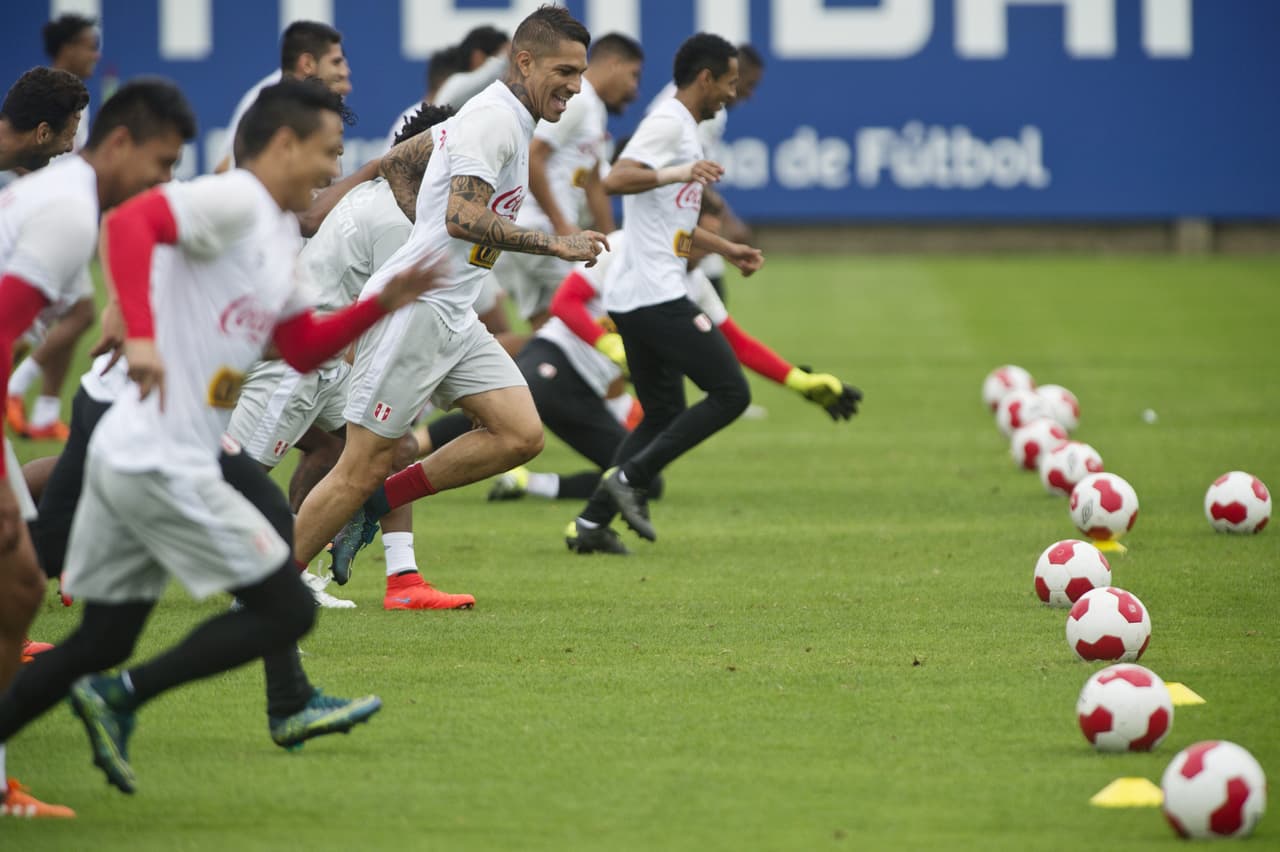 La Selección de Perú asiste a la Copa America por trigésima ocasión, y el domingo conocerá el grupo en el que tendrá que demostrar su buen fútbol para levantar la copa.