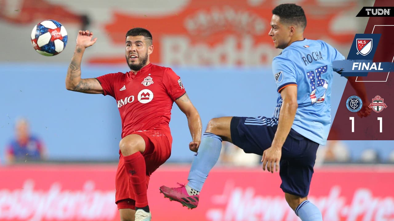 Alejandro Pozuelo peca y reza en empate de Toronto FC en casa de NYCFC