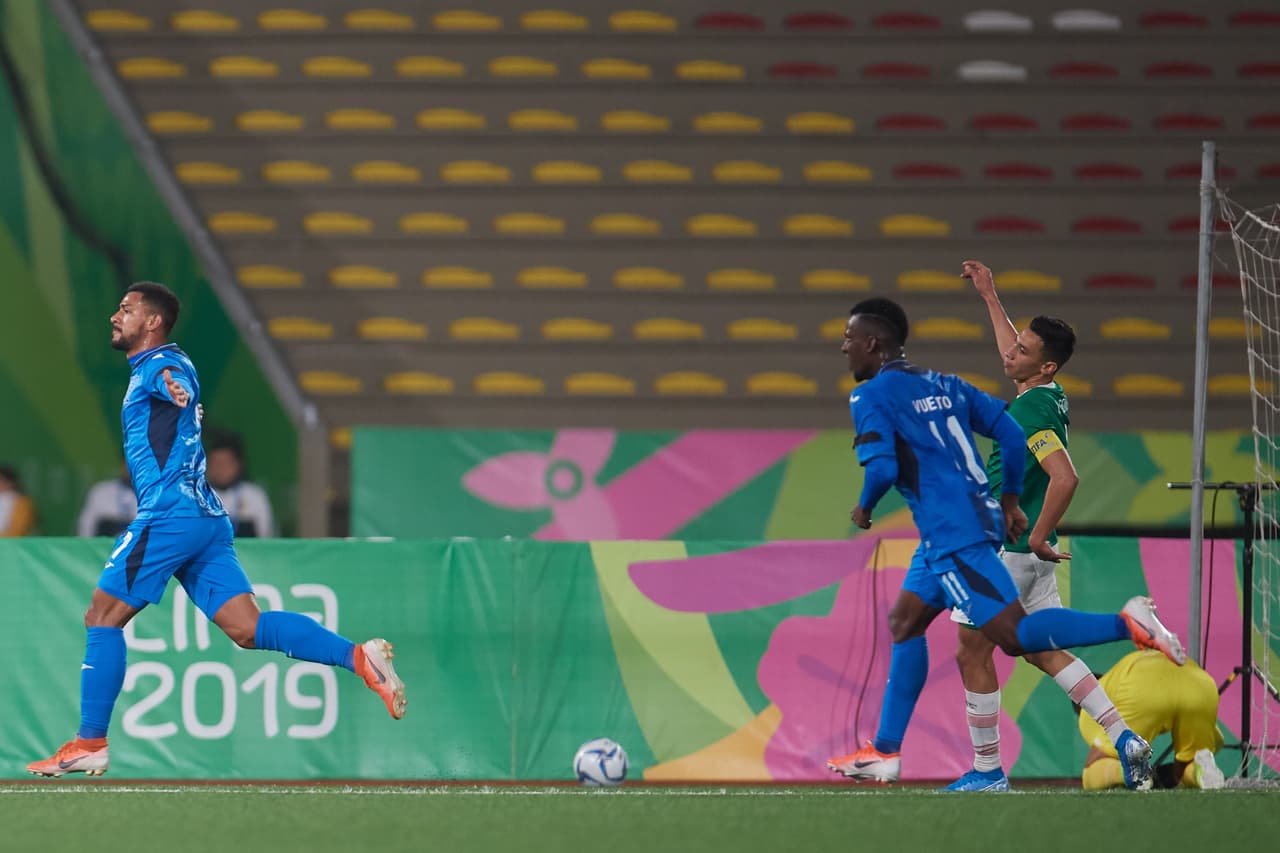 México no logró mantener su ventaja 1-0 y cayó 4-2 en penales.