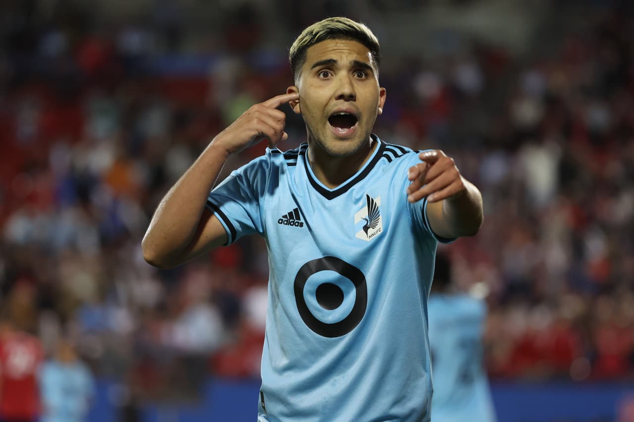<b><i>79 - EMANUEL REYNOSO:</i></b> es uno de los jugadores que más fantasía aporta en la MLS cada fin de semana, y su toque y calidad también están presentes en su "versión" virtual.