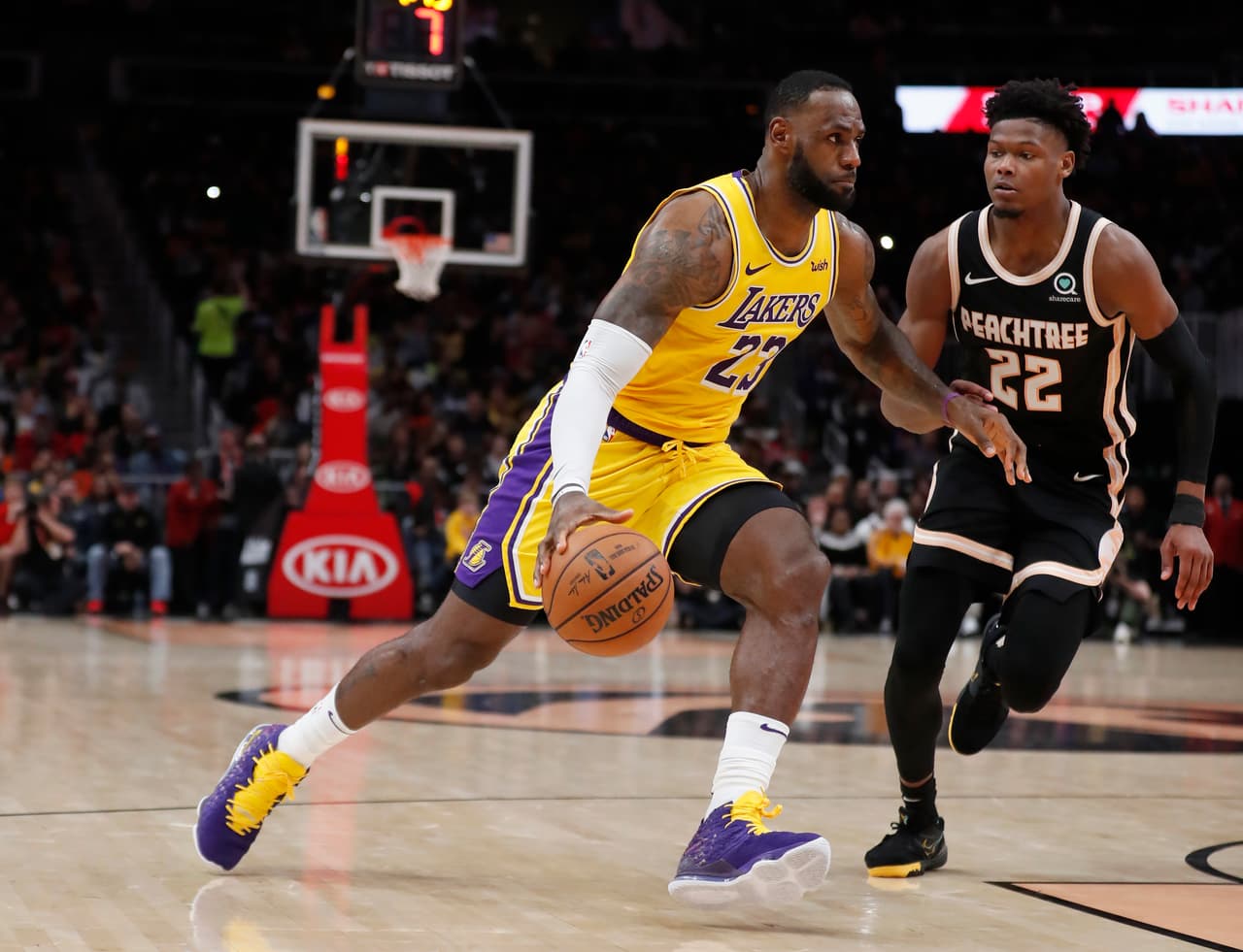Los Angeles Lakers
<b> 101-96</b> Atlanta Hawks