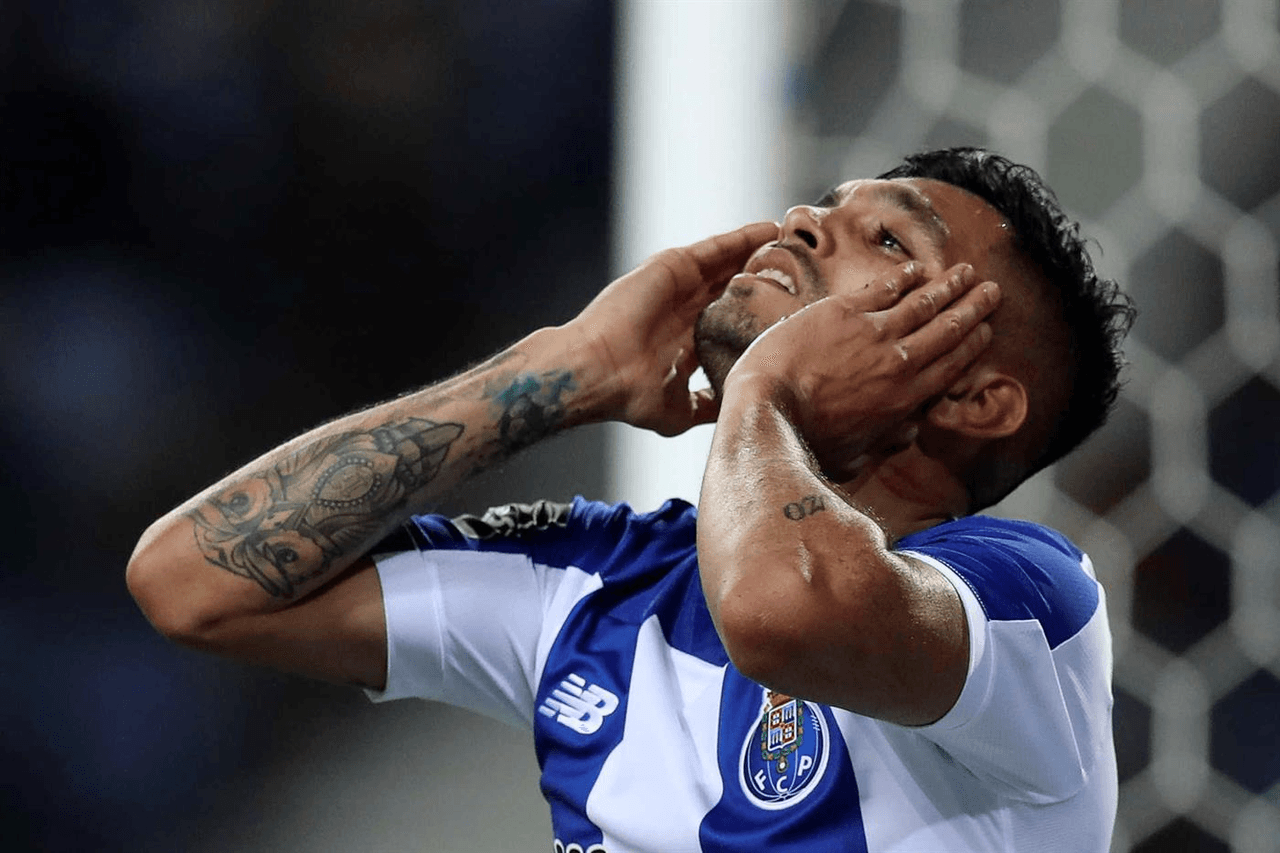 El Tecatito se encontraba en Braga cuando su casa fue asaltada.