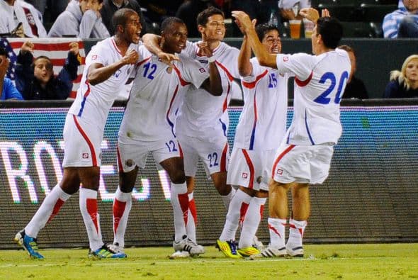 Sin embargo un descuido provocó una descolgada por derecha que culminó en el gol de Wallace.
