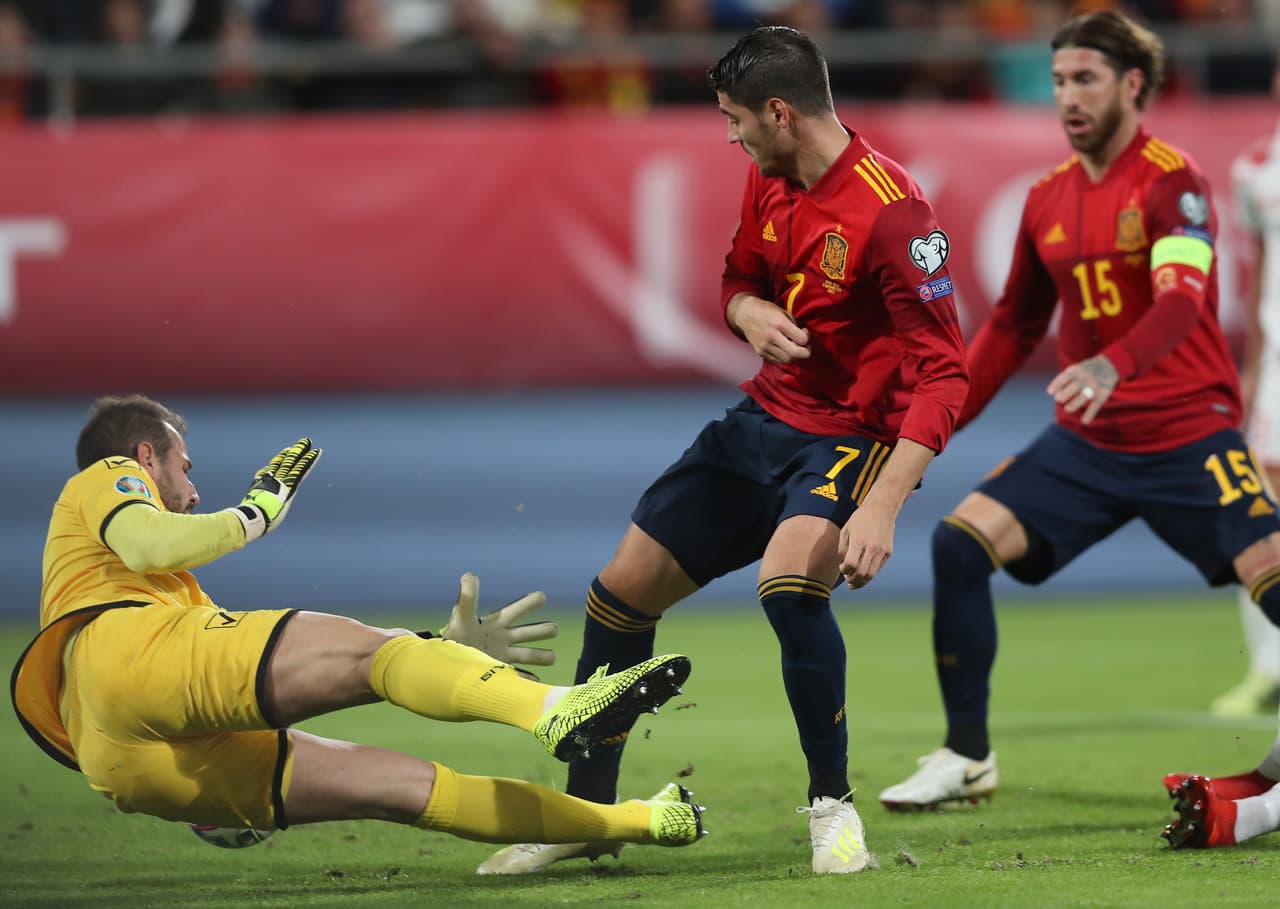 Morata, Cazorla, Torres, Sarabia, Olmo, Moreno y Navas fueron los anotadores en la vapuleada de 7-0 sobre Malta.