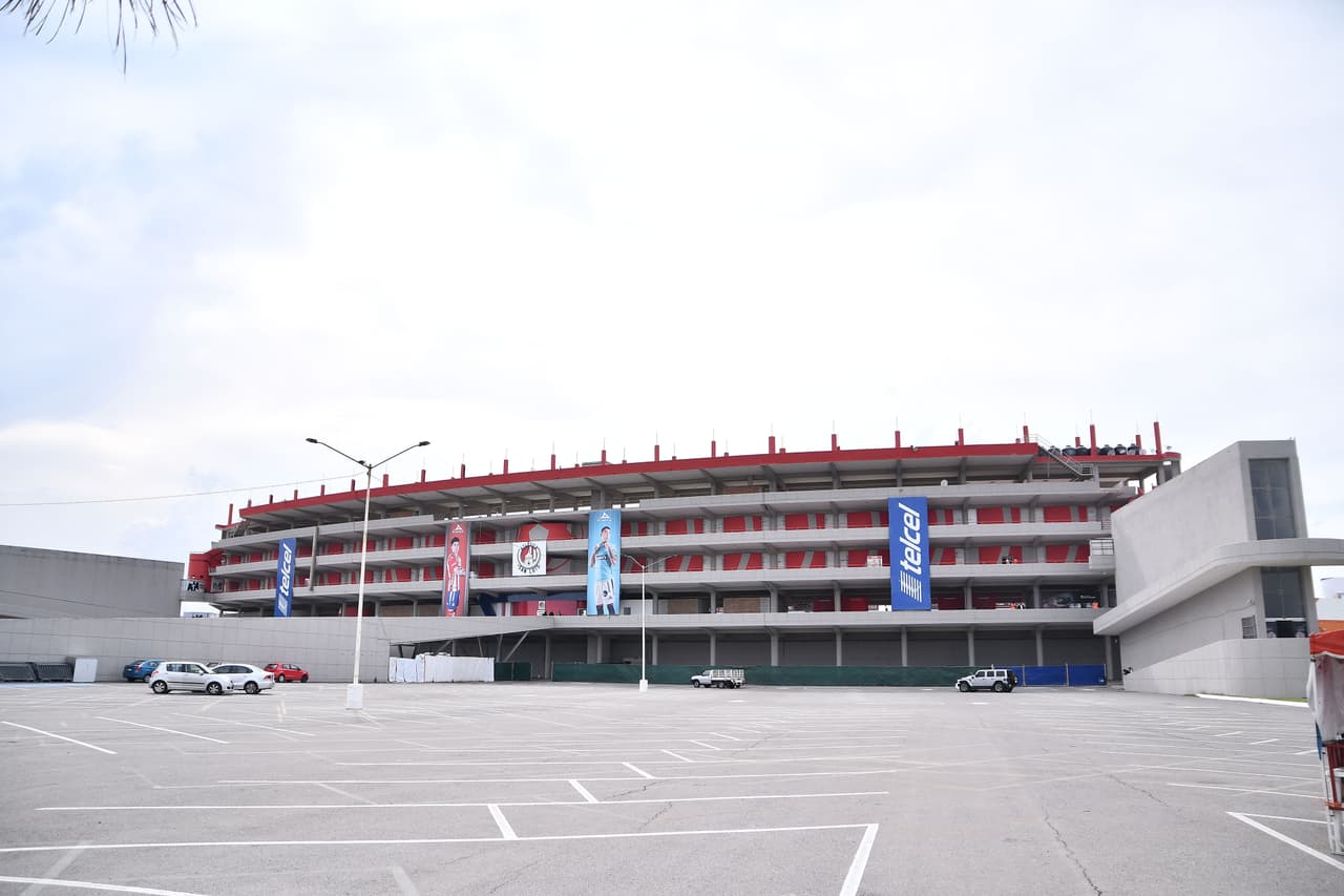 Un desierto Estadio Alfonso Lastras, así arrancó la jornada sabatina en el futbol mexicano.