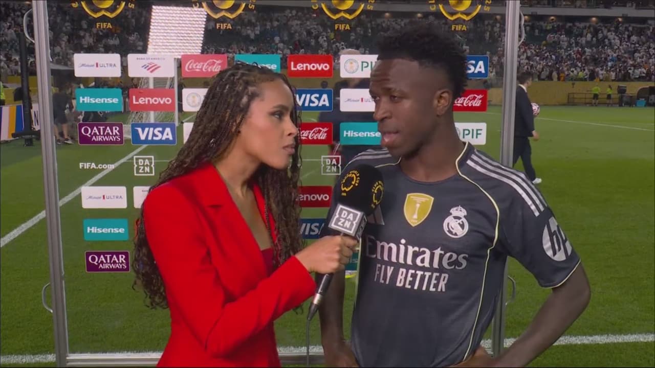 Vinicius sorprende con su humor en plena entrevista tras partido del Real Madrid