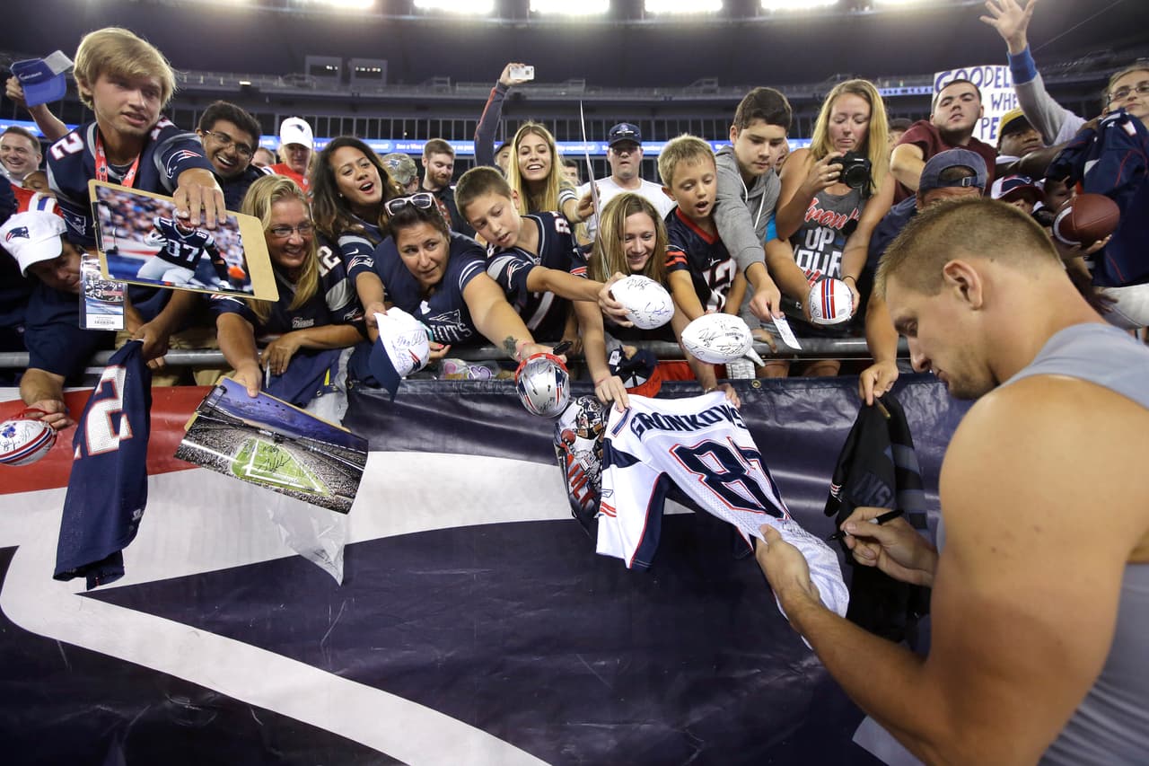 No 6. Rob Gronkowski, New England Patriots