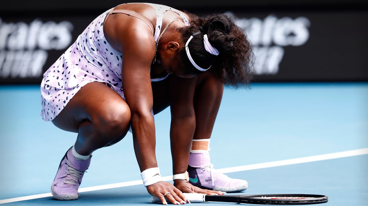Serena Williams, ex número 1 de la WTA, fue eliminada en la tercera ronda del Abierto de Australia cuando enfrentó a la china Quiang Wang.