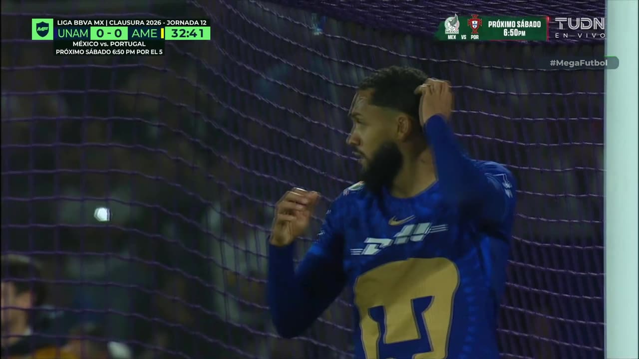 ¡Era el 1-0! Juninho se pierde un golazo vs. América así