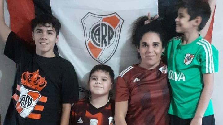 Familias completas participaron en la dinámica, sin olvidar las restricciones.