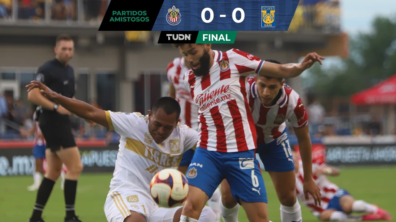 Piojo Herrera debuta con Tigres en partido gris contra Chivas