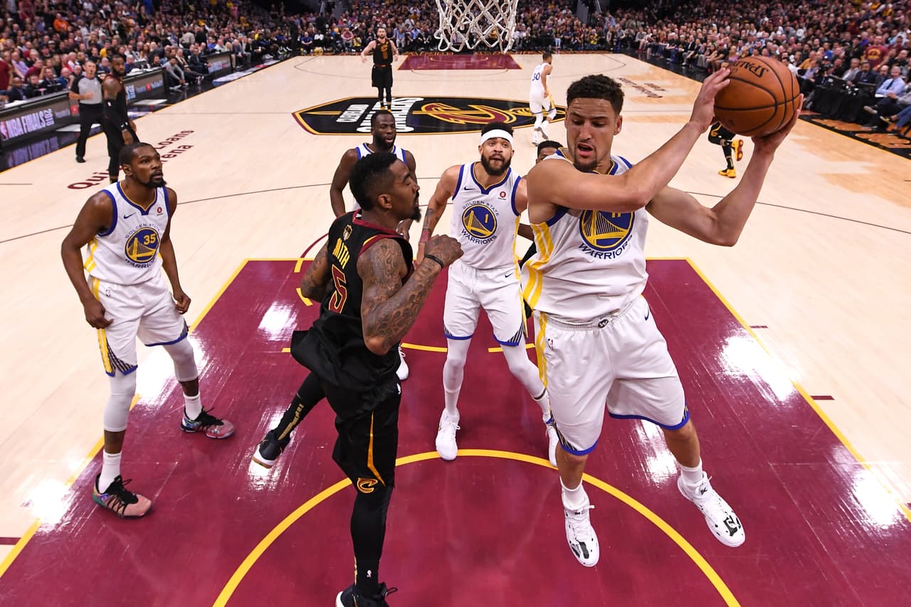 Sin embargo, desde el primer cuarto, los Warriors demostraron que su ambición estaba plasmada por su poder ofensivo.