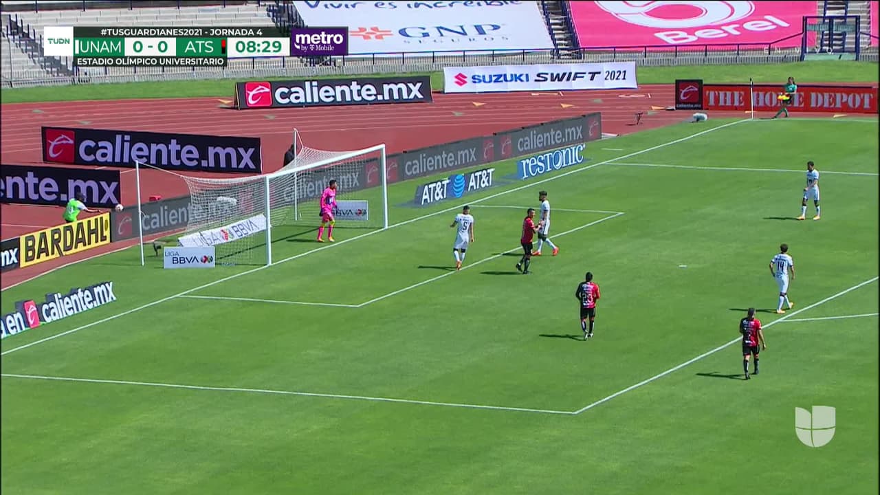 ¡TIRO ATAJADO! disparo por Diego Armando Barbosa Zaragoza.