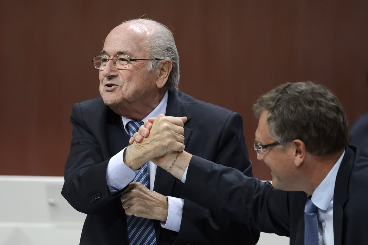 Sepp Blatter re electo presidente de la FIFA por cuarto periodo