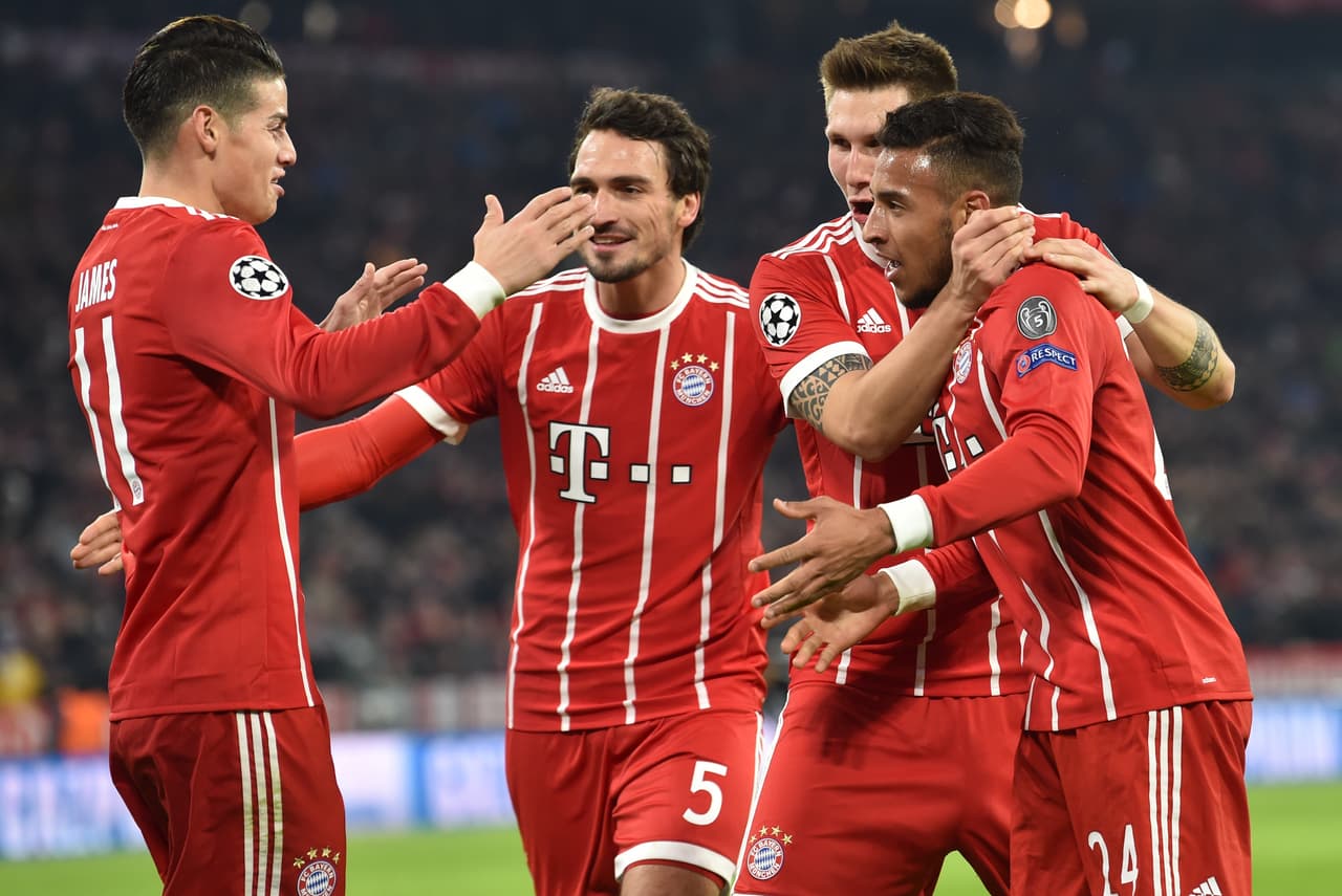 Bayern Munich derrotó 3-1 al París Saint Germain, le quitó el invicto en Champions y lo igualó en puntos, pero no le alcanzó para arrebatarle el liderato del Grupo B.