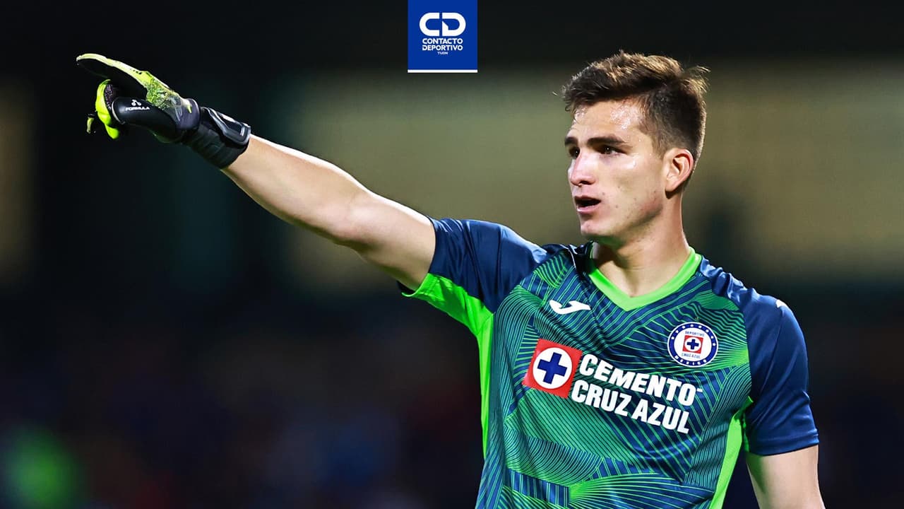 Reynoso tiene pie fuera de Cruz Azul; Almeyda y Cocca, en la mira