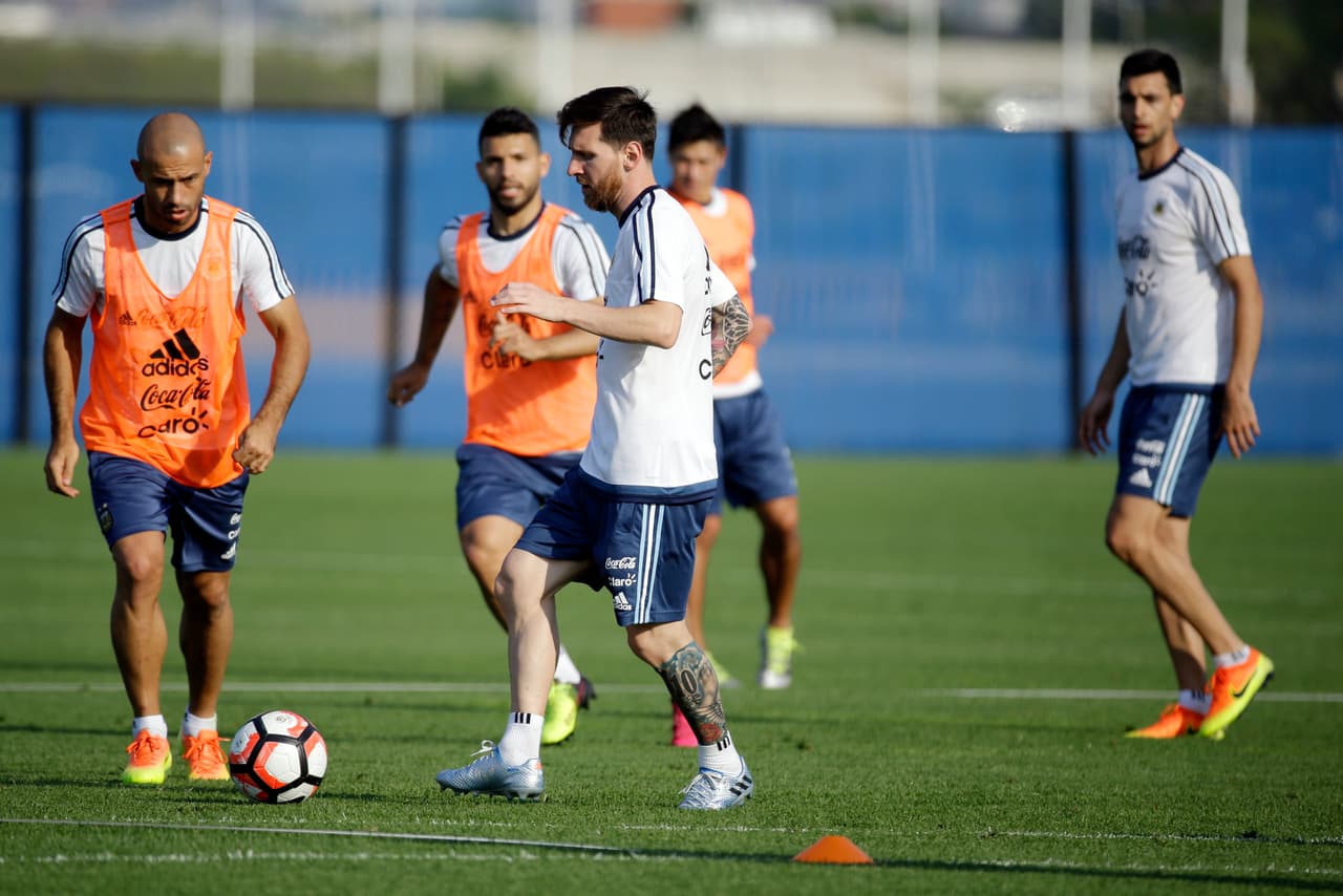 Sin embargo, en este arranque de proceso es necesario contar con lo mejor que se tenga a la mano para salir adelante.