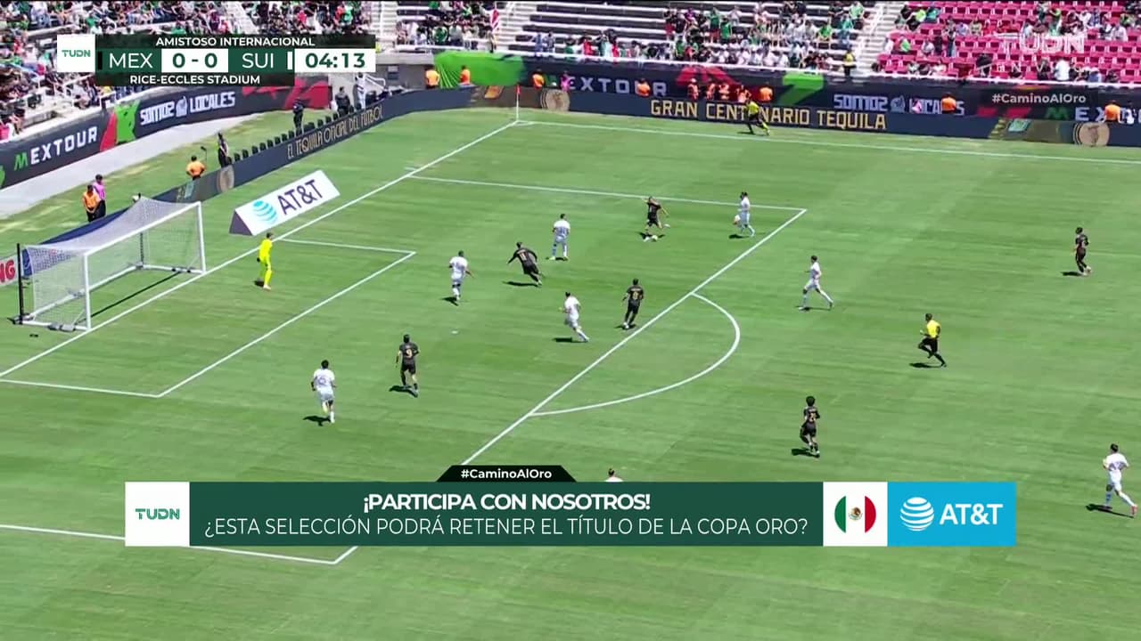 ¡TIRO ATAJADO! disparo por Roberto Alvarado.