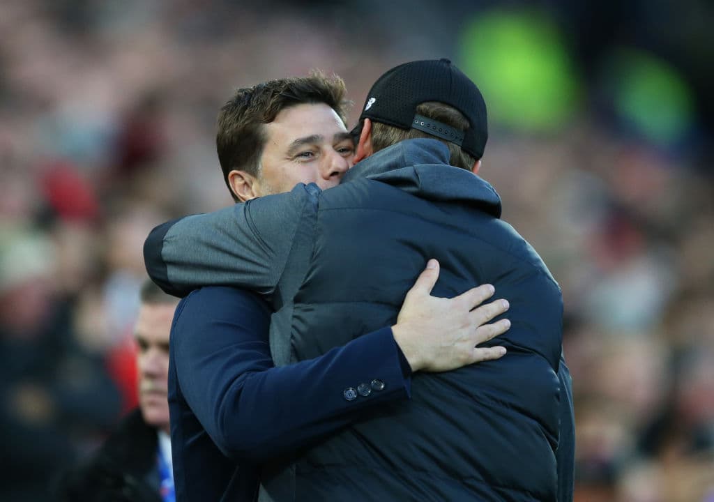 Mauricio Pochettino y Jurgen Klopp, dos de los mejores entrenadores de Europa. No se veían las caras desde la final de Champions League.