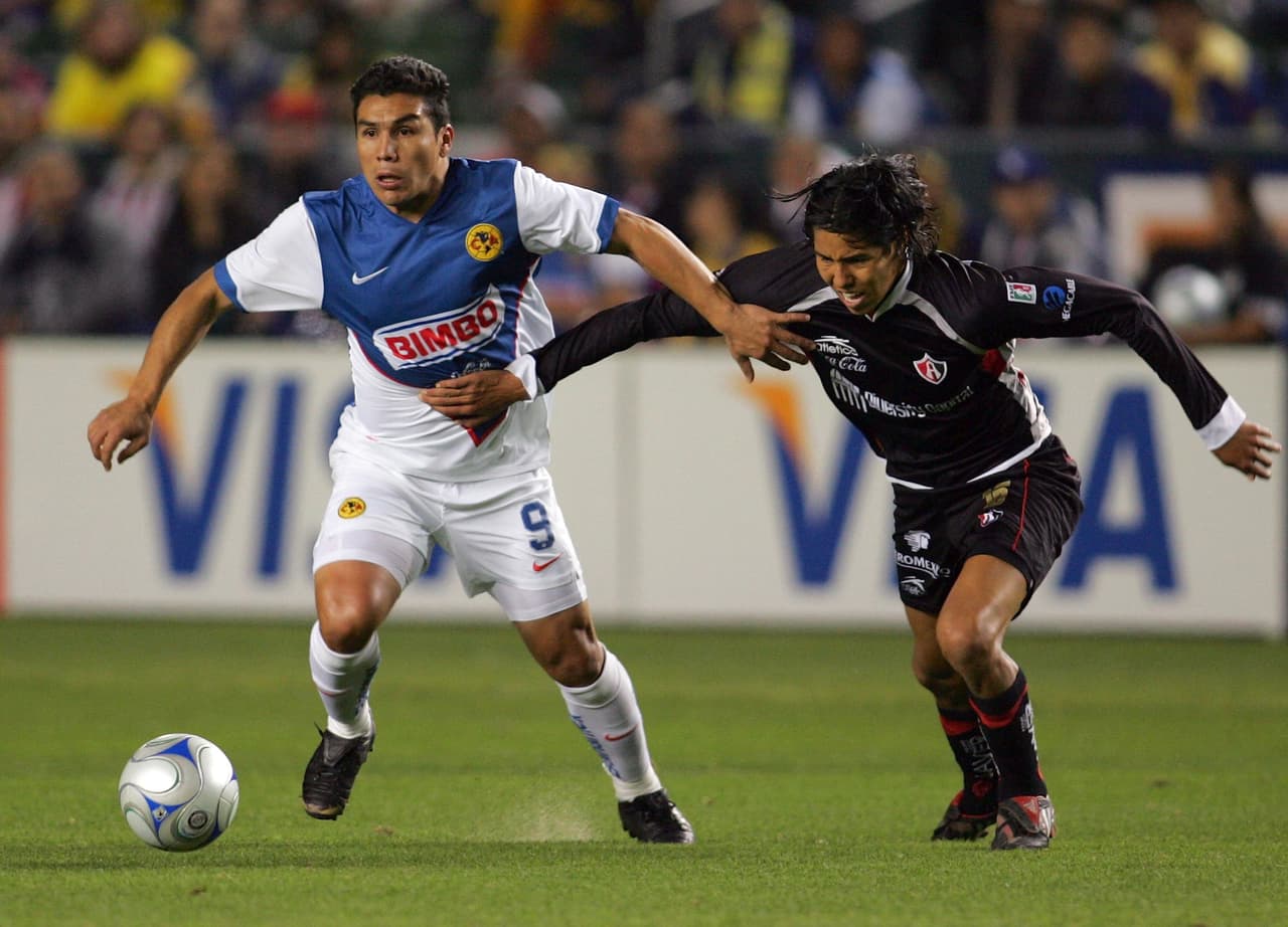 Salvador Cabañas no recibió homenaje por parte de Las Águilas tras su retiro.