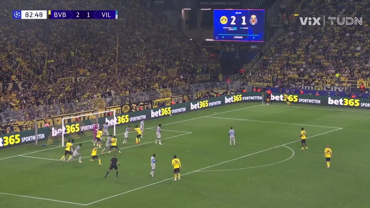 ¡DOBLETE DE GUIRASSY! De penal marca el 3-1 del Borussia Dortmund ante Villarreal