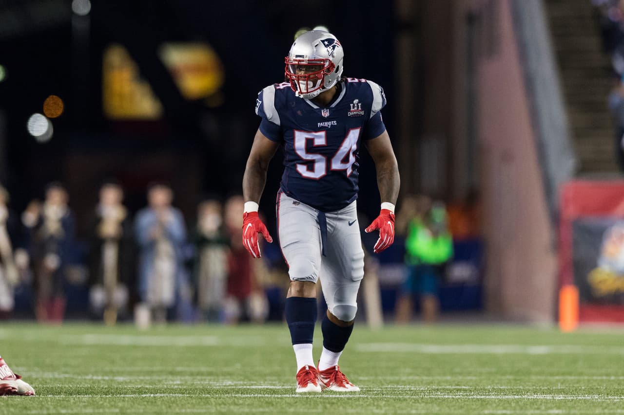 New England Patriots middle linebacker Dont'a Hightower (54) during an NFL 2017 Kickoff game against the Kansas City Chiefs on Thursday, Sept. 7, 2017 in Foxborough, Mass. The Chiefs won the game, 42-27. (Ric Tapia via AP)
