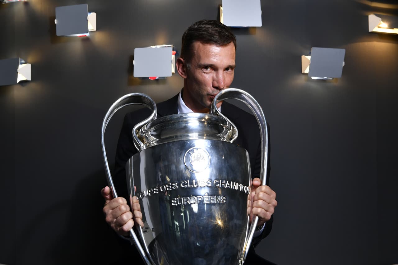 Andriy Shevchenko fue uno de los invitados para el sorteo y revivió los momentos en los que fue campeón con Milán de la Champions League.